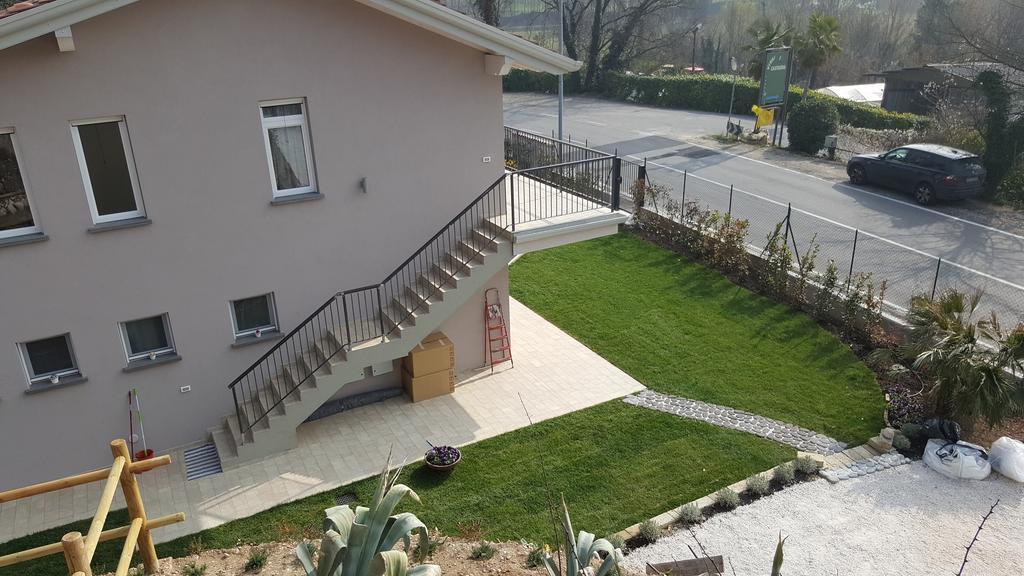Mimosa Apartments Soiano Del Lago Dış mekan fotoğraf