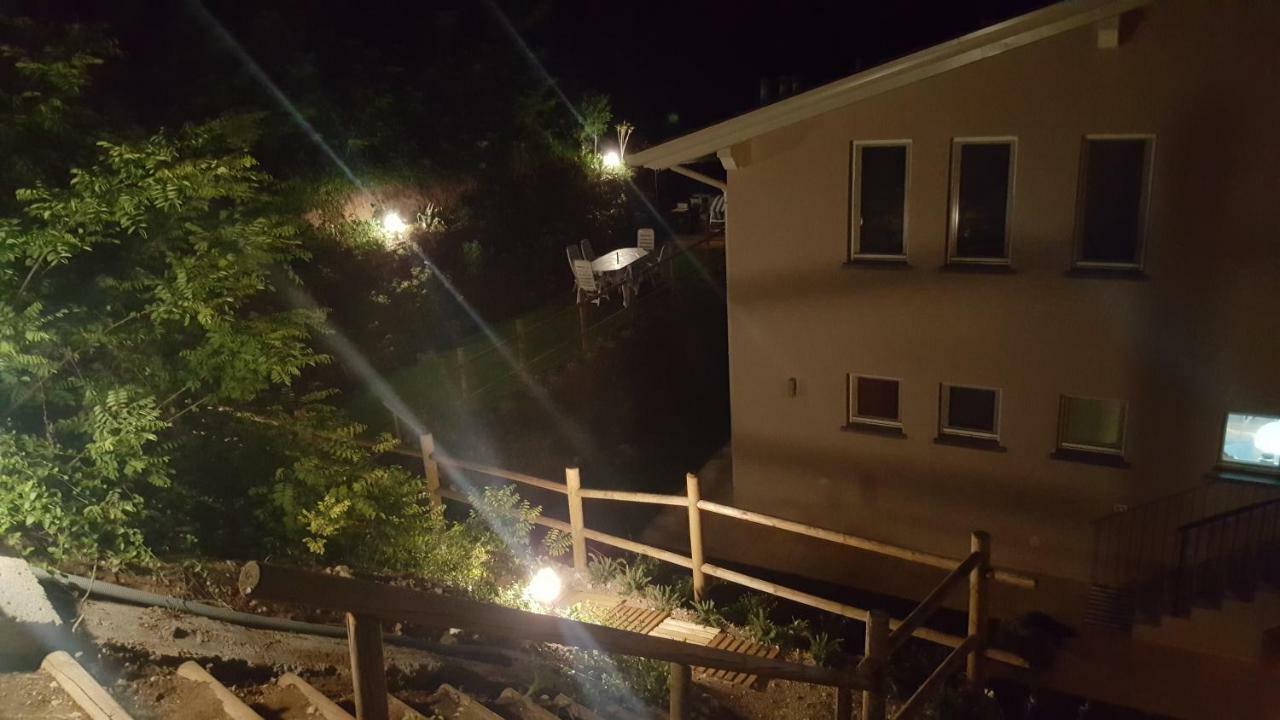 Mimosa Apartments Soiano Del Lago Dış mekan fotoğraf